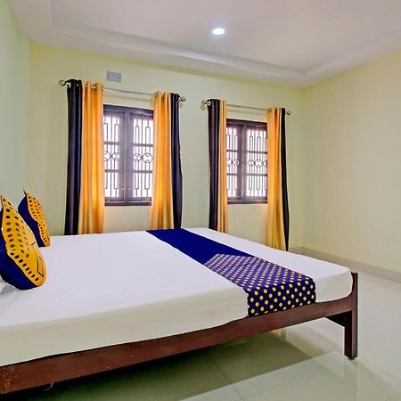 Spot On 73862 Jaya Tourist Home Varkala Ngoại thất bức ảnh