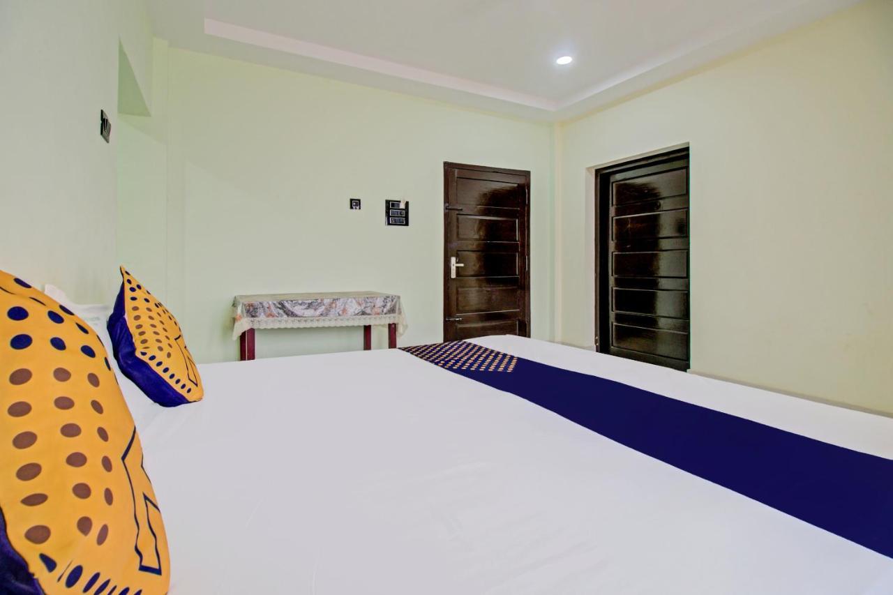 Spot On 73862 Jaya Tourist Home Varkala Ngoại thất bức ảnh