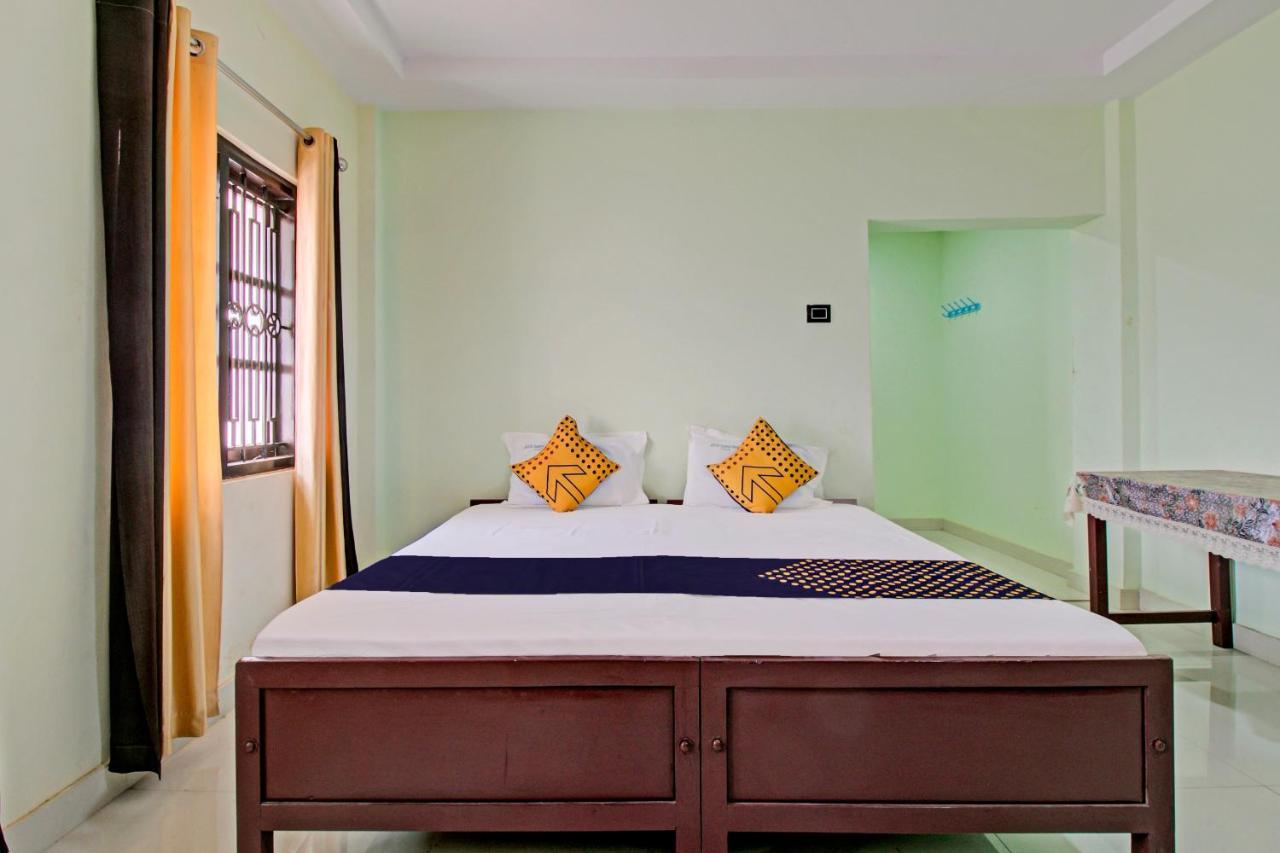 Spot On 73862 Jaya Tourist Home Varkala Ngoại thất bức ảnh